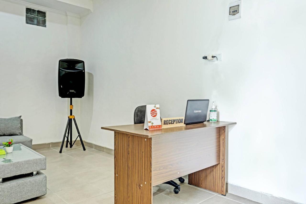 Oyo 91080 Kubu D&D Guesthouse Семіньяк Екстер'єр фото